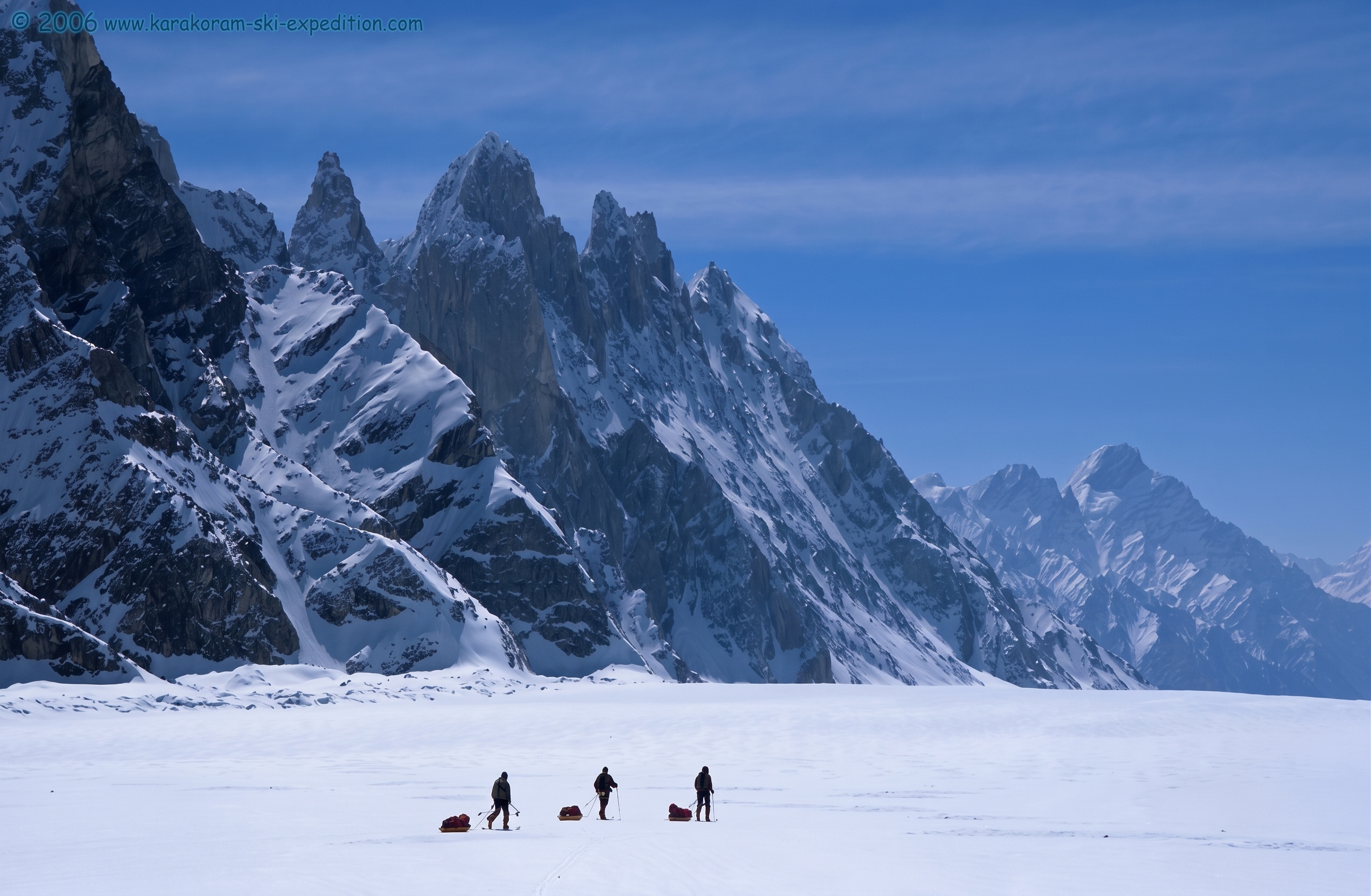 biafo hisper la snow lake trek pakistan