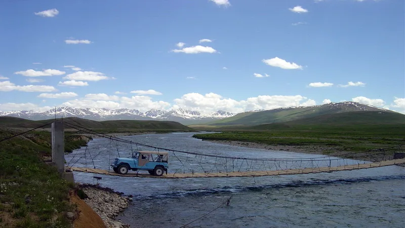 North Pakistan Jeep Safaris