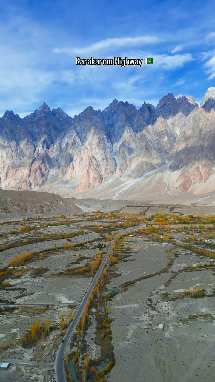 Driving The Karakoram Highway (KKH)